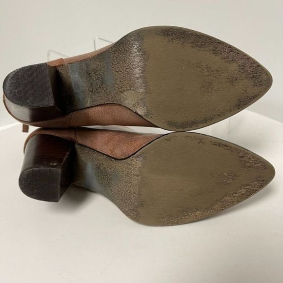 B. Makowsky Quinn Womens Brown Leather Ankle Booties Size 8.5 Almond Toe - Picture 7 of 13